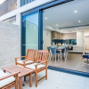 Отель Lovely & Luxurious Townhouse In Zetland, фото 17
