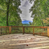 Отель Rustic Sevierville Cabin: Hot Tub & Mountain Views, фото 15