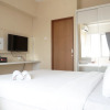Отель Comfy Studio Apartment at Pavilion Permata with City View, фото 5