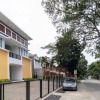 Отель OYO 3337 Sukahaji Residence, фото 1