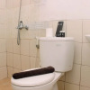 Отель Warm And Simply Studio Room At Azalea Suites Apartment, фото 8
