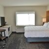 Отель Holiday Inn Columbus, an IHG Hotel, фото 12