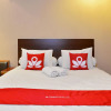 Отель ZEN Rooms Terogong Near Pondok Indah, фото 5
