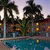 Отель Hibiscus Suites - Gateway to Siesta Key, фото 14
