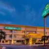 Отель La Quinta Inn & Suites by Wyndham Savannah Southside, фото 21