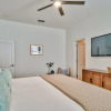 Отель Sand Dollar by Avantstay Spectacular Beachside Oasis w/ Gorgeous Views, фото 23