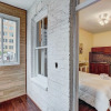 Отель Destination Stays Montreal Downtown, фото 21