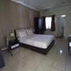Отель Wisma Bintang Jadayat 3, фото 16