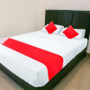 Отель OYO 3438 Pasir Padi Inn Syariah, фото 2