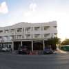 Отель Travel Inn Hotel в Симпсон-Бее