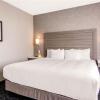 Отель Comfort Inn & Suites, фото 10