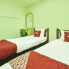Отель OYO 90727 Hotel Mini Indah, фото 7