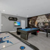 Отель Storey Lake 9 Bedroom Villa With Games Room 9 Home, фото 24