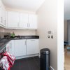 Отель 2 Bedroom 2 Bathroom Apartment in Central Milton Keynes with Free Parking and Smart TV - Contractors, фото 26