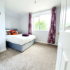 Отель Bright Airy Home With Free Parking, фото 11