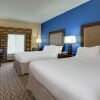 Отель Holiday Inn Express & Suites Tower Center New Brunswick, фото 22