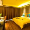 Отель Luoping Rongting Holiday Hotel, фото 3