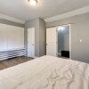 Отель Chic Newark Vacation Rental: 3 Mi to Airport!, фото 5