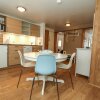 Отель Downtown Charm - Brietartun, фото 12