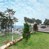 Отель Yeosu Sea Side Pines Pension, фото 17