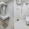 Отель Townhouse Oak Hotel Leo в Ахмедабаде