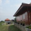 Отель Lembur Incu Syariah Villa and Resto, фото 1