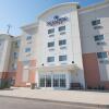 Отель Candlewood Suites Minot, an IHG Hotel, фото 1