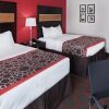 Отель La Quinta Inn & Suites Tulsa - Catoosa, фото 11