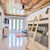 Отель Mid-century Dream Home < Half-mile to Beach!, фото 15