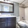 Отель Harbor Towers 4th Fl Modern 3BR With Den, фото 6