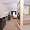 Отель Holiday Inn Express Hotel & Suites Mooresville - Lake Norman, an IHG Hotel, фото 34