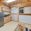 Отель Donghae Hanok Donganjae, фото 3