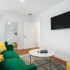 Отель Cherry Suites 3BR Apt w W D Pool Table, фото 3
