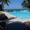 Отель Luxury 2BR Home facing Beach w/Pool Montego Bay #5, фото 32