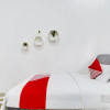 Отель Oemah Ratu Hostel Syariah by OYO Rooms, фото 10