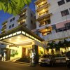 Отель Puri Denpasar Hotel, фото 1