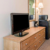 Отель Quality Inn & Suites, фото 4
