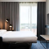 Отель Moxy Utrecht, фото 4