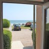Отель Lovely Apartment Right on the sea in Saundersfoot, With Beautiful Window bay, фото 6