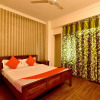 Отель OYO 22915 C M Regency, фото 22