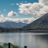 Отель Lakefront Living At Remarkables - West, фото 18