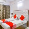 Отель Pearl Inn by OYO Rooms, фото 3