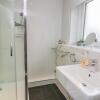 Отель 30 Castlebay Court, Largs, фото 10