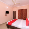 Отель OYO 24423 Hotel Royal, фото 21