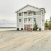 Отель Waterfront Kenai Townhome < 1 Mi to Beach!, фото 1