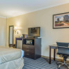 Отель Best Western Inn & Suites, фото 4