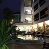 Отель Mekong Angkor Deluxe Hotel в Сиемреапе