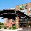 Отель Holiday Inn Express & Suites Rochester – Mayo Clinic Area, an IHG Hotel в Рочестере