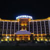 Отель Star World Hotel, фото 1