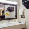 Отель Quality Inn, фото 9